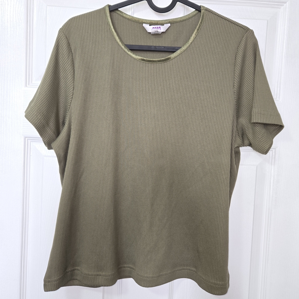 Alia Olive Short Sleeve Ribbed Top